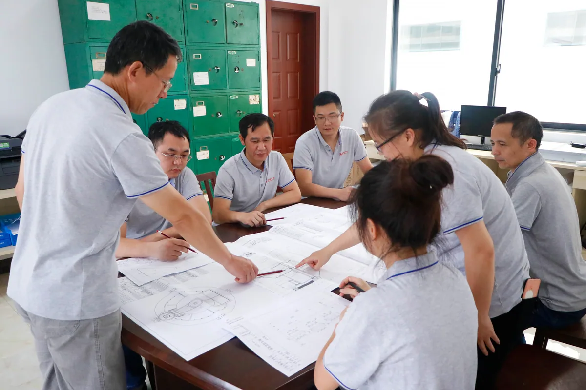 Cronus and Guilin Mining Machinery engineering team technical meeting